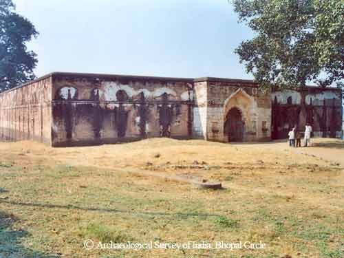 The Chatri inside the sarai 