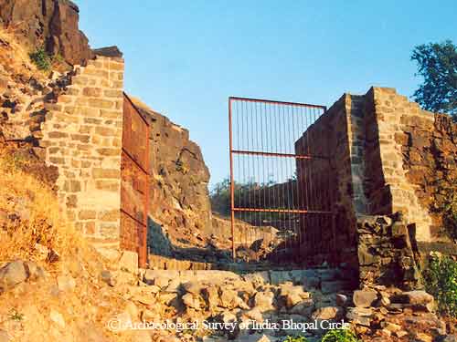 Lohani Gate