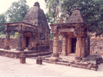 Amleshwar alias Mamleshwar group of temples including Kleshwar temple
 2